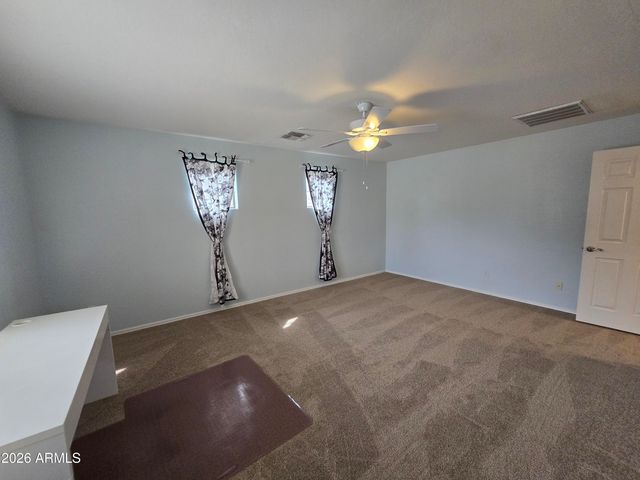 923 E SAVANNAH Drive, Chandler, AZ 85225
