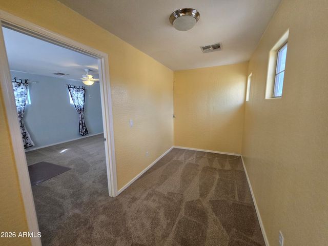 923 E SAVANNAH Drive, Chandler, AZ 85225