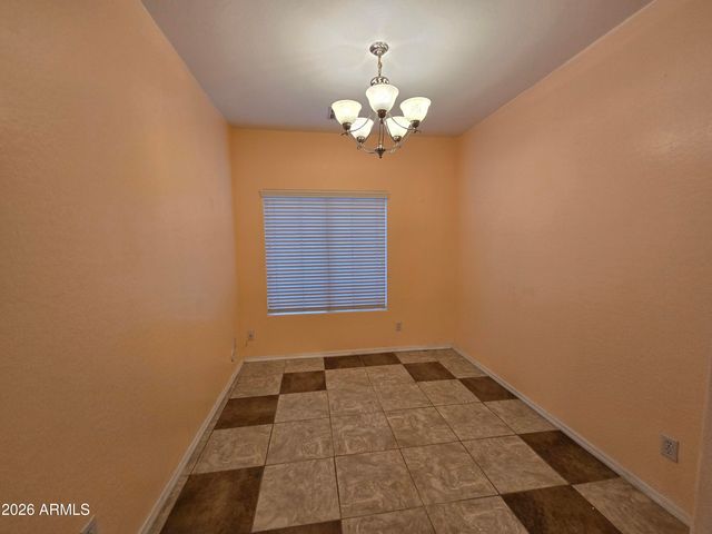 923 E SAVANNAH Drive, Chandler, AZ 85225