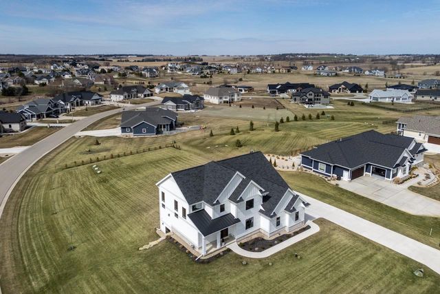 6629 Morning Dew Lane, Sun Prairie, WI 53590
