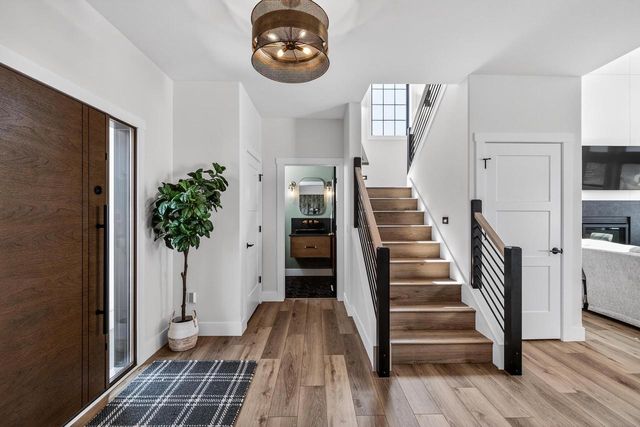 6629 Morning Dew Lane, Sun Prairie, WI 53590