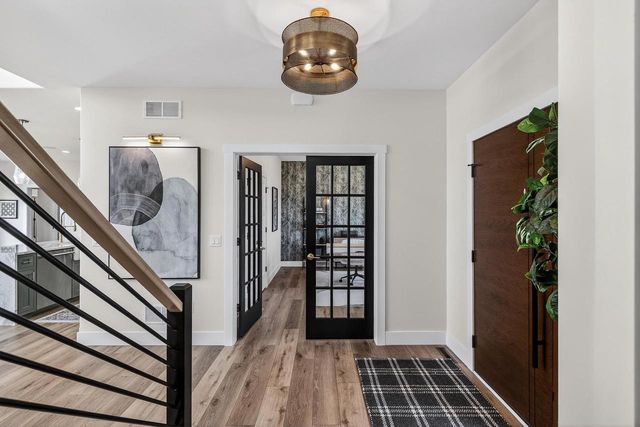 6629 Morning Dew Lane, Sun Prairie, WI 53590