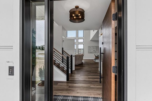 6629 Morning Dew Lane, Sun Prairie, WI 53590