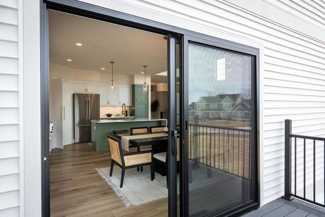 6629 Morning Dew Lane, Sun Prairie, WI 53590