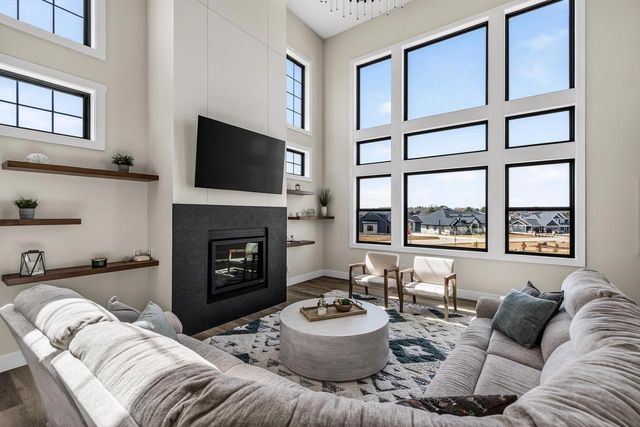 6629 Morning Dew Lane, Sun Prairie, WI 53590