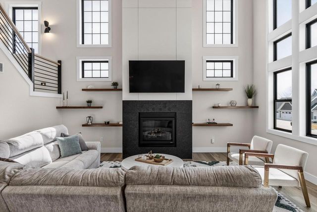 6629 Morning Dew Lane, Sun Prairie, WI 53590