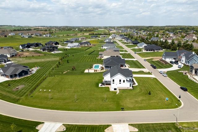 6629 Morning Dew Lane, Sun Prairie, WI 53590