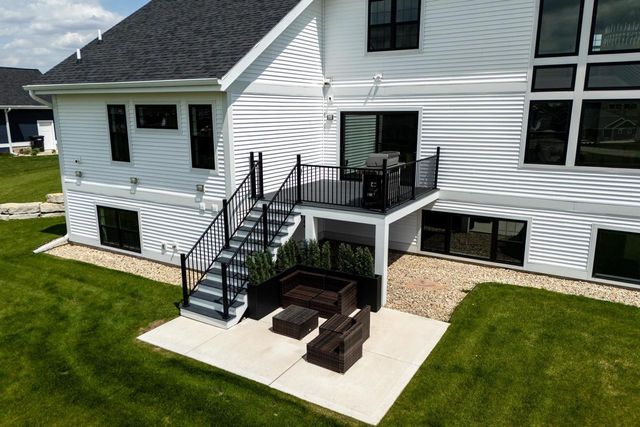 6629 Morning Dew Lane, Sun Prairie, WI 53590