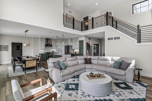 6629 Morning Dew Lane, Sun Prairie, WI 53590