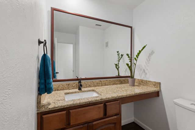 3227 Elizabeth Street, Dallas, TX 75204