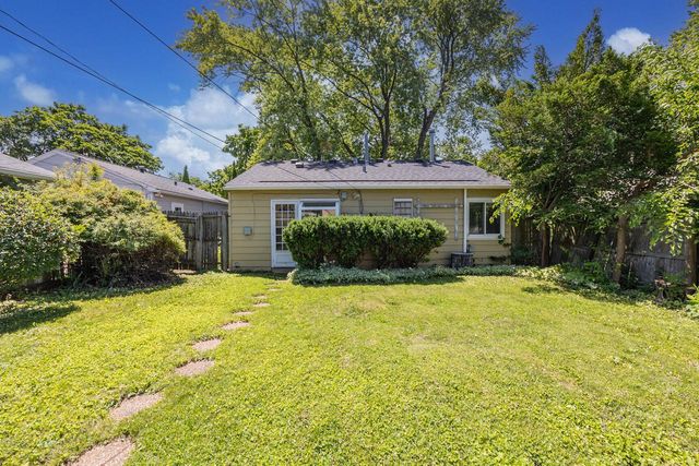 1530 E Morgan AVENUE, Milwaukee, WI 53207