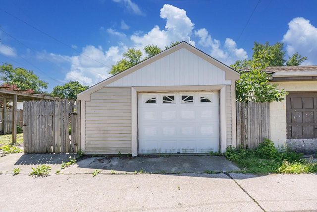 1530 E Morgan AVENUE, Milwaukee, WI 53207