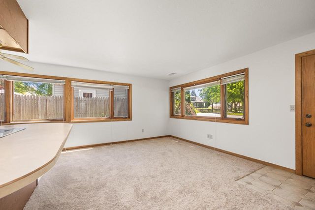 1530 E Morgan AVENUE, Milwaukee, WI 53207