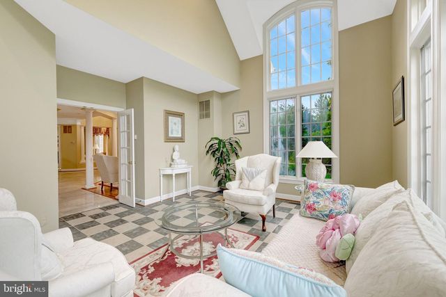 11270 STONES THROW DR, Reston, VA 20194