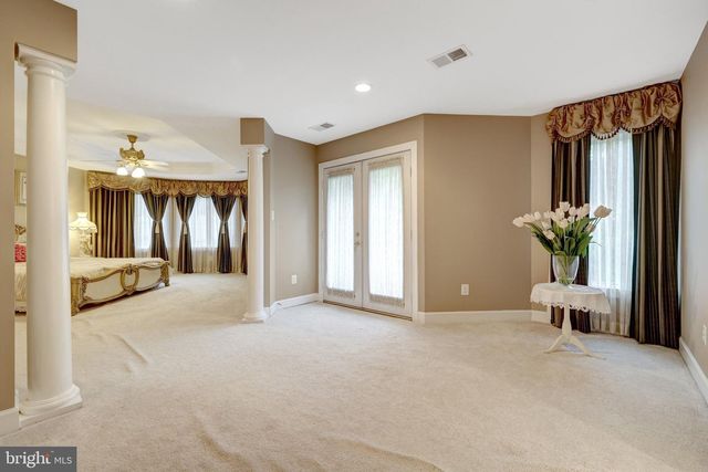11270 STONES THROW DR, Reston, VA 20194