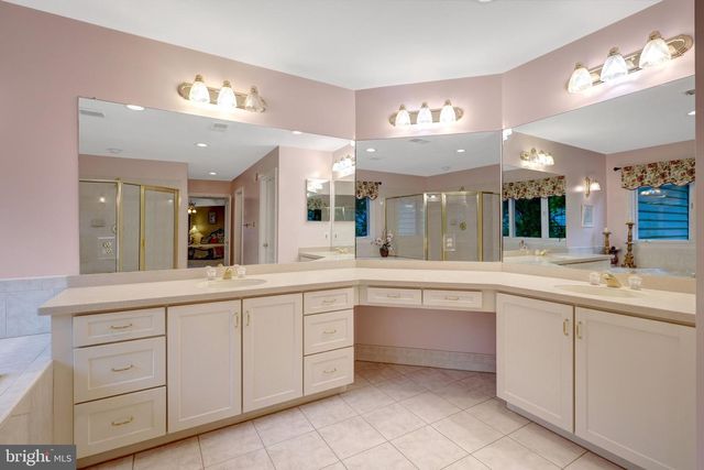 11270 STONES THROW DR, Reston, VA 20194