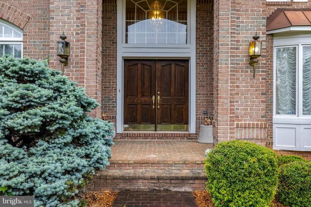 11270 STONES THROW DR, Reston, VA 20194