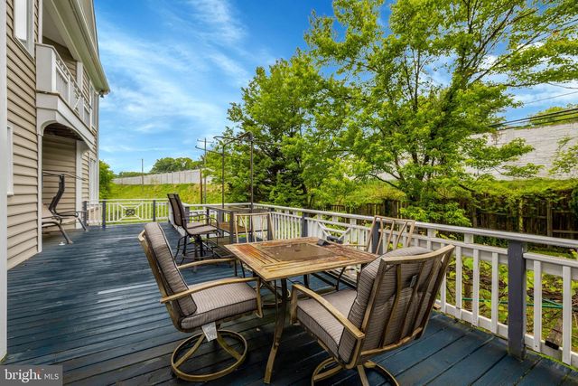 11270 STONES THROW DR, Reston, VA 20194