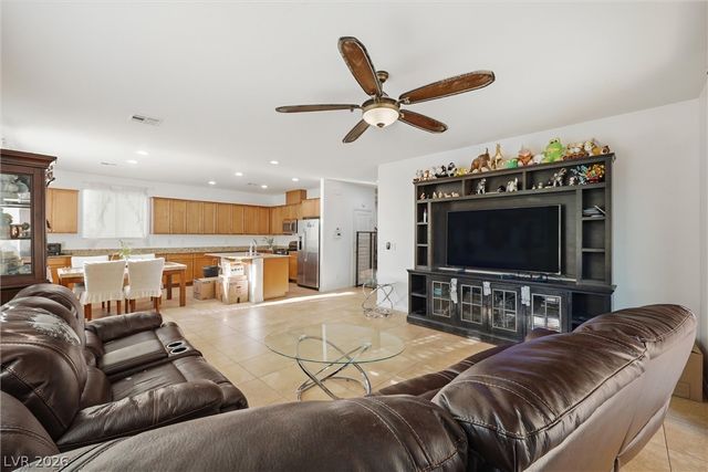 7057 Millers Run Street, North Las Vegas, NV 89084