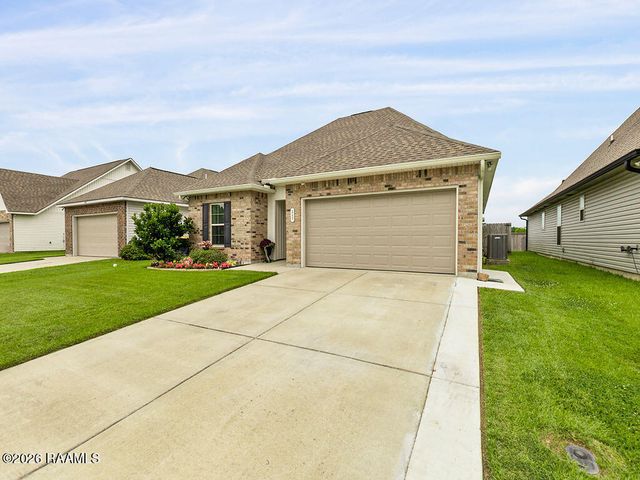 207 Springsteen Lane, Lafayette, LA 70507