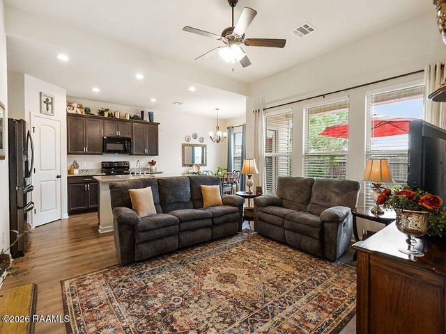 207 Springsteen Lane, Lafayette, LA 70507