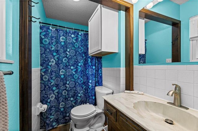 3408 S Phelps Road, Independence, MO 64055