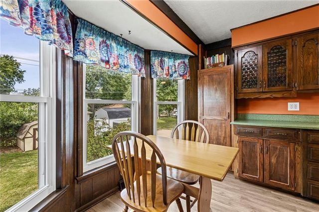 3408 S Phelps Road, Independence, MO 64055