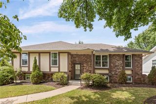 3408 S Phelps Road, Independence, MO 64055
