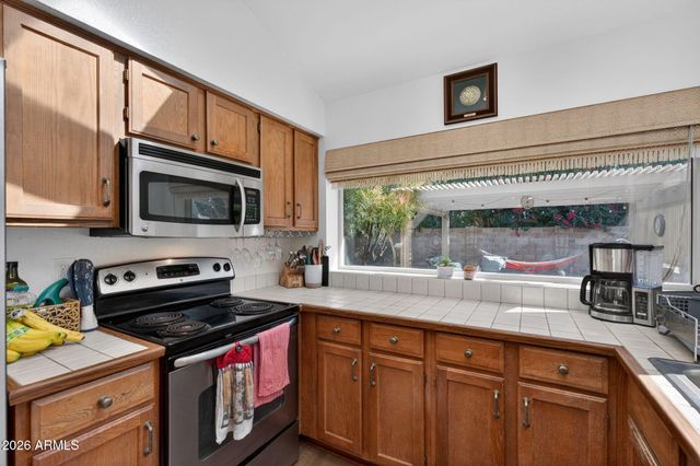 9233 S 45TH Place, Phoenix, AZ 85044