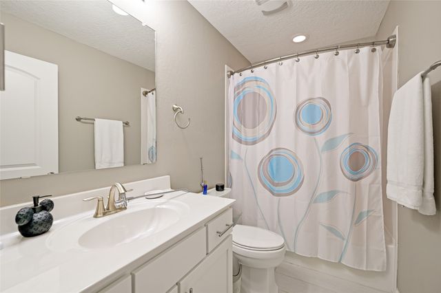 4730 Viento Del Norte, Santa Fe, NM 87507