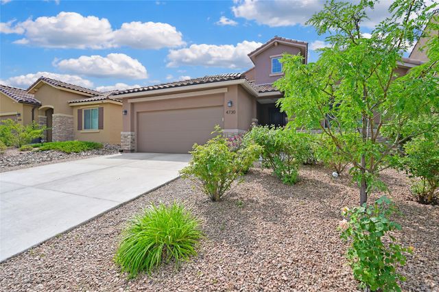 4730 Viento Del Norte, Santa Fe, NM 87507