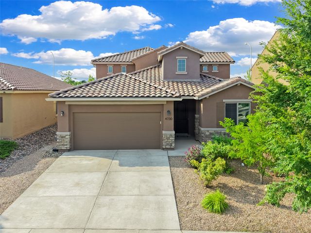4730 Viento Del Norte, Santa Fe, NM 87507