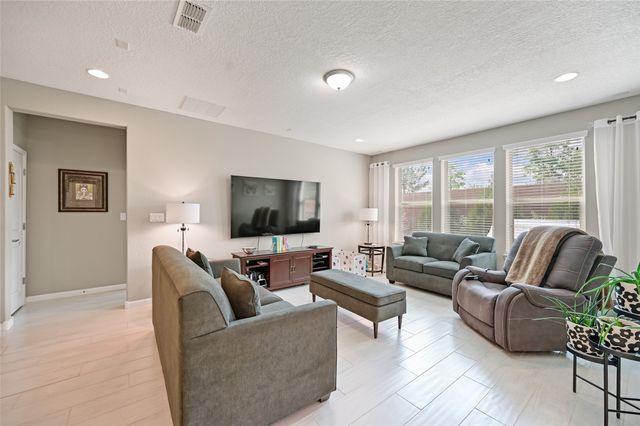 4730 Viento Del Norte, Santa Fe, NM 87507