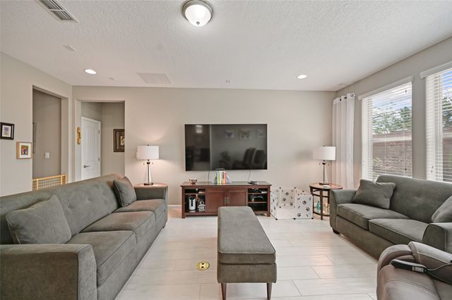 4730 Viento Del Norte, Santa Fe, NM 87507