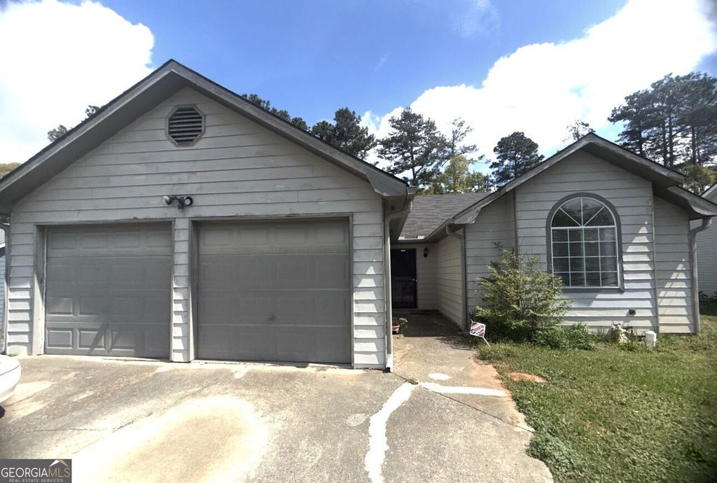 10448 Iron Gate Lane, Jonesboro, GA 30238