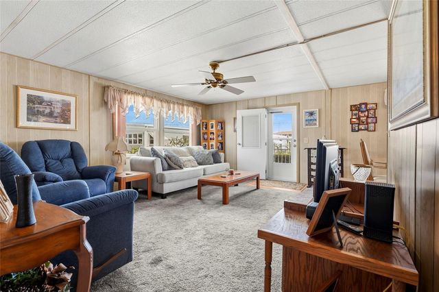 6624 MARINA DRIVE, Bradenton, FL 34207