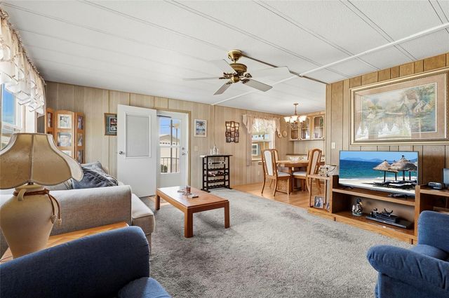 6624 MARINA DRIVE, Bradenton, FL 34207