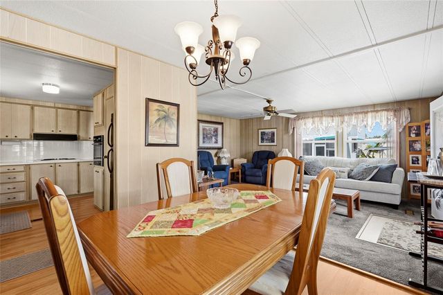 6624 MARINA DRIVE, Bradenton, FL 34207