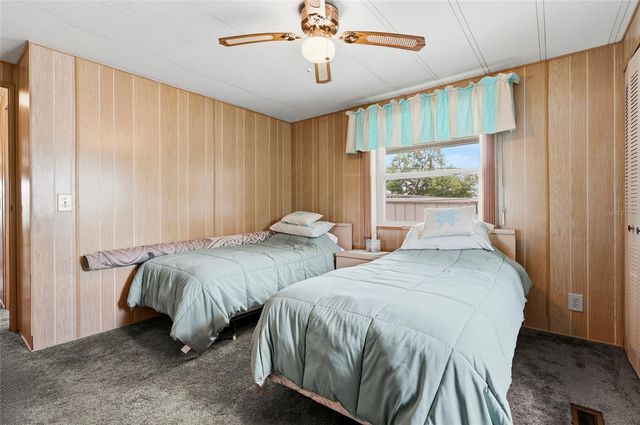 6624 MARINA DRIVE, Bradenton, FL 34207