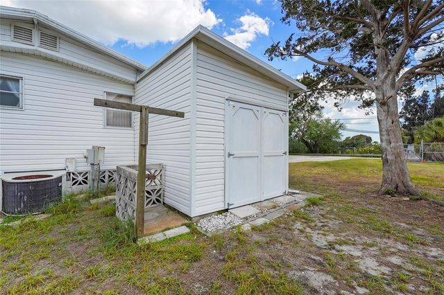 6624 MARINA DRIVE, Bradenton, FL 34207