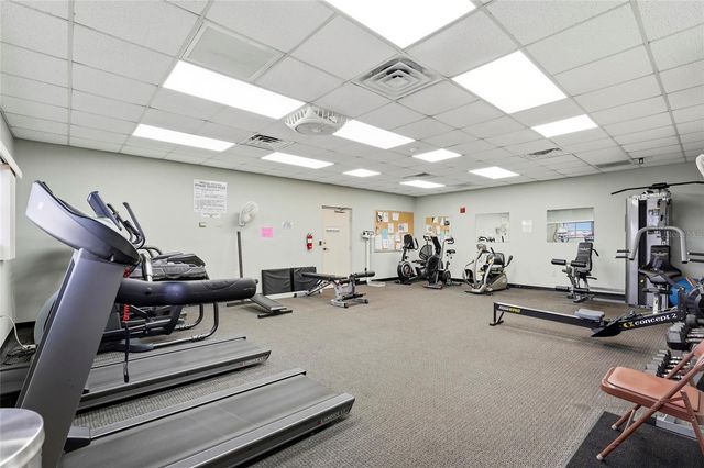 6624 MARINA DRIVE, Bradenton, FL 34207