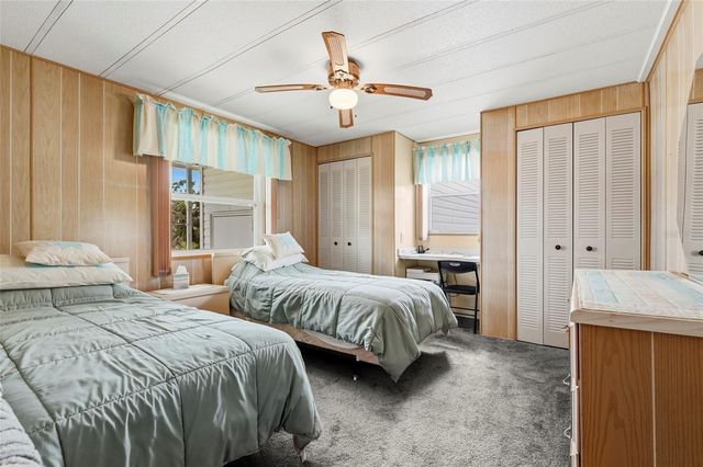 6624 MARINA DRIVE, Bradenton, FL 34207