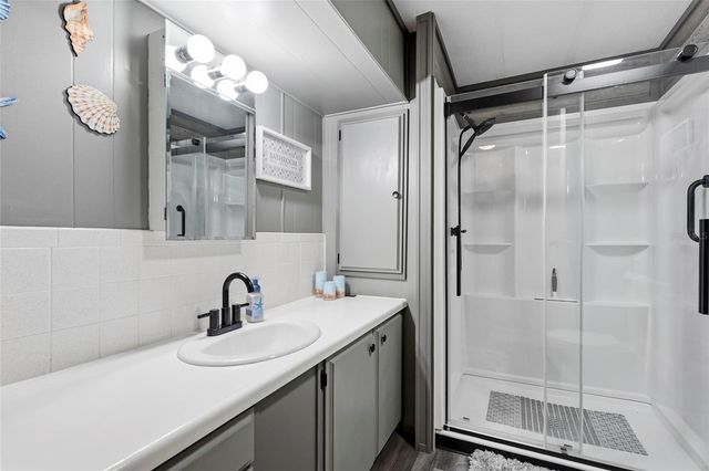 6624 MARINA DRIVE, Bradenton, FL 34207