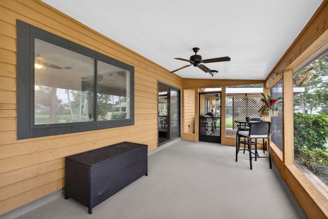 5589 SE Paramount Drive, Stuart, FL 34997