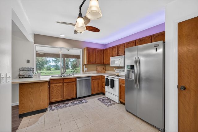 5589 SE Paramount Drive, Stuart, FL 34997