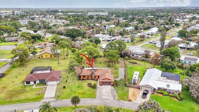5589 SE Paramount Drive, Stuart, FL 34997