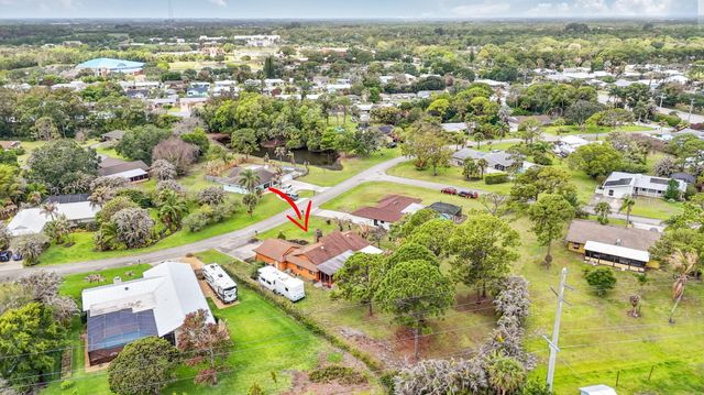 5589 SE Paramount Drive, Stuart, FL 34997