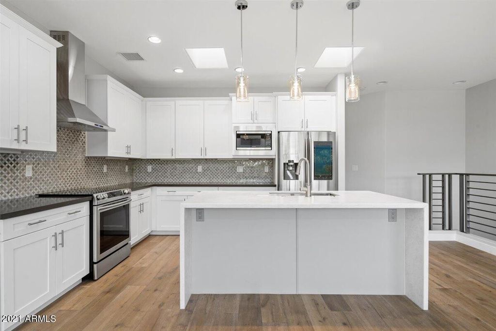 1214 W 5th Street 2, Tempe, AZ 85281