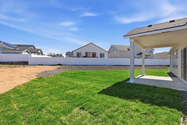 1226 N Park Ct, Deer Park, WA 99006