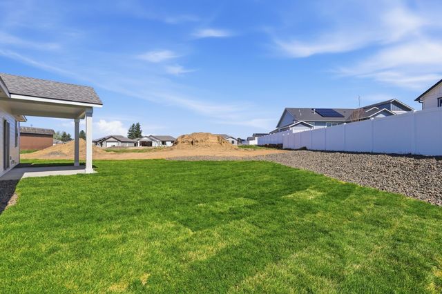 1226 N Park Ct, Deer Park, WA 99006